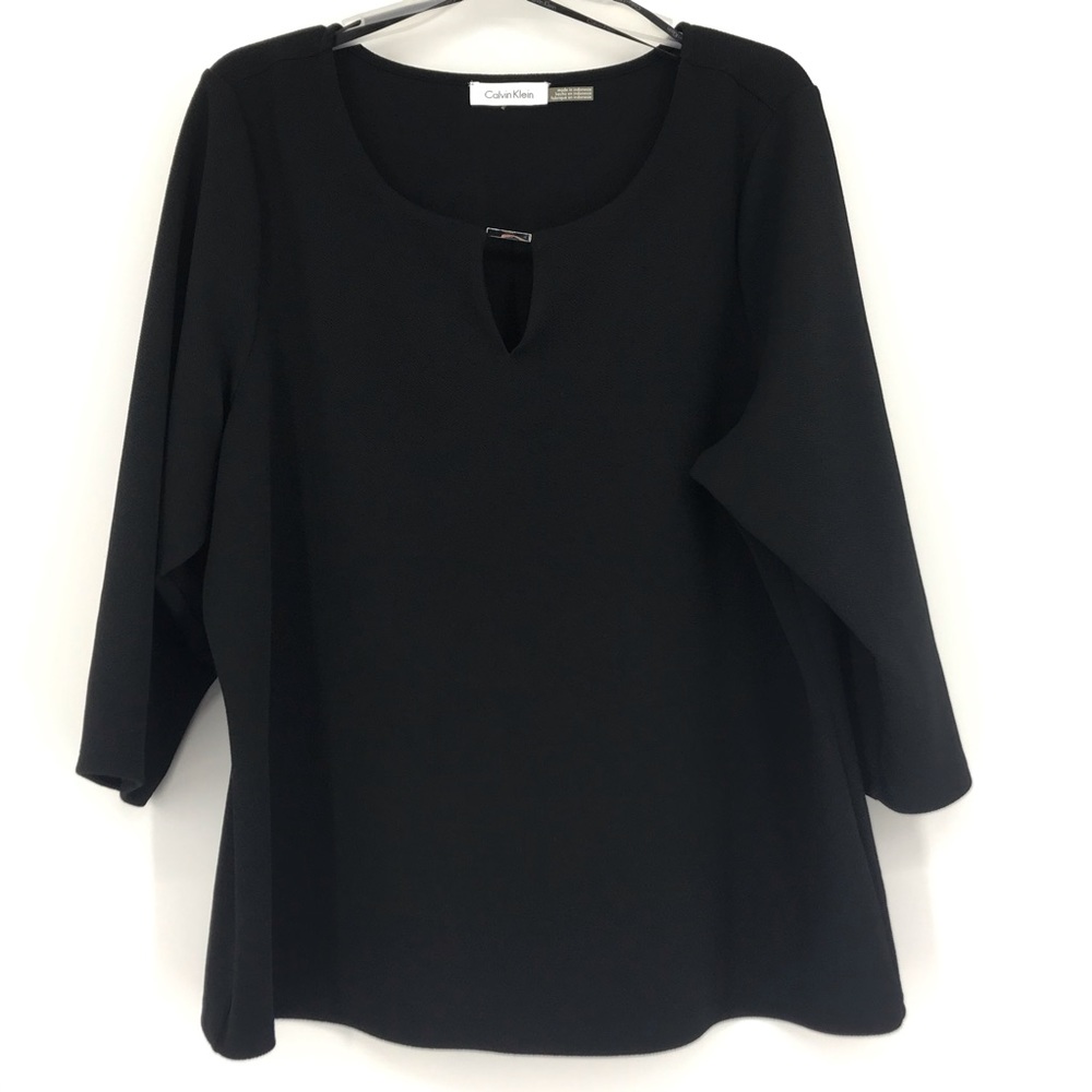 🎉 5/$25 Calvin Klein Black Blouse Size L